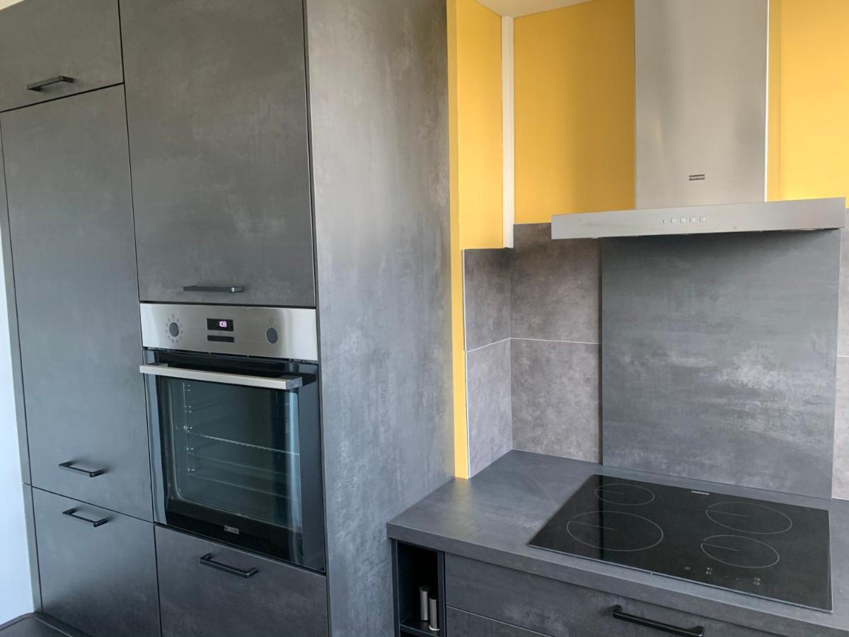 Appartement Tout Confort Dans Une Residence Calme 日韦 外观 照片