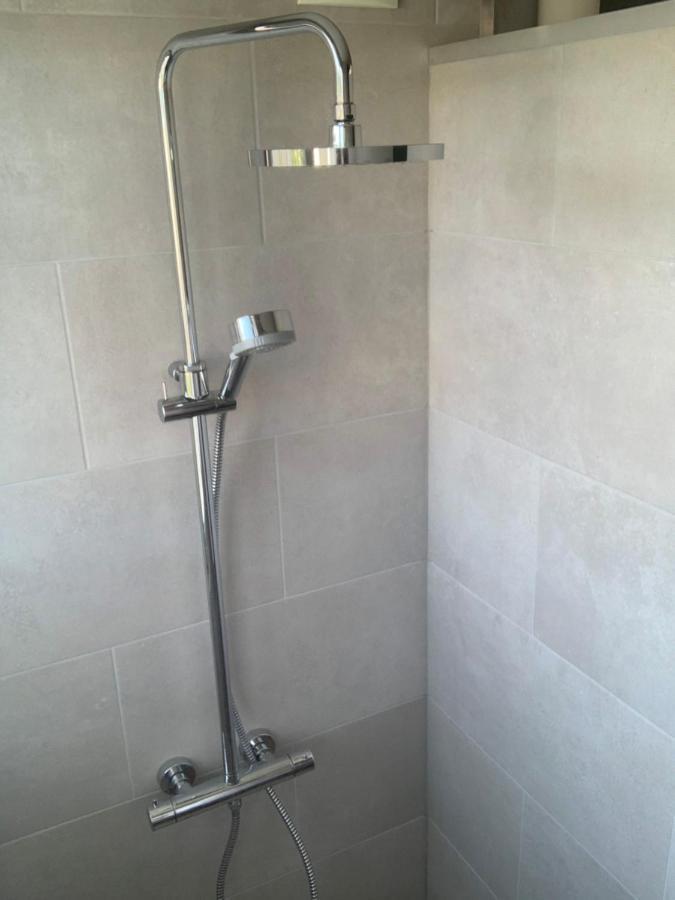 Appartement Tout Confort Dans Une Residence Calme 日韦 外观 照片