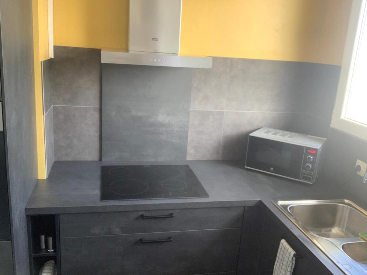 Appartement Tout Confort Dans Une Residence Calme 日韦 外观 照片